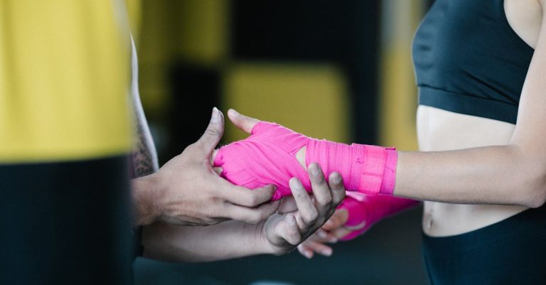 10 Best Wrist Braces for Tendonitis: Top Picks for Support and Relief