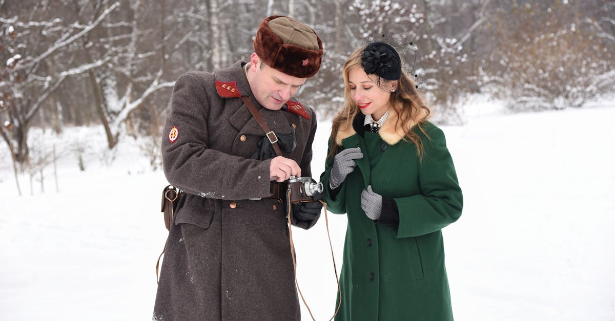 10 Best Women’s Winter Coats for Extreme Cold: Stay Warm and Stylish This Season