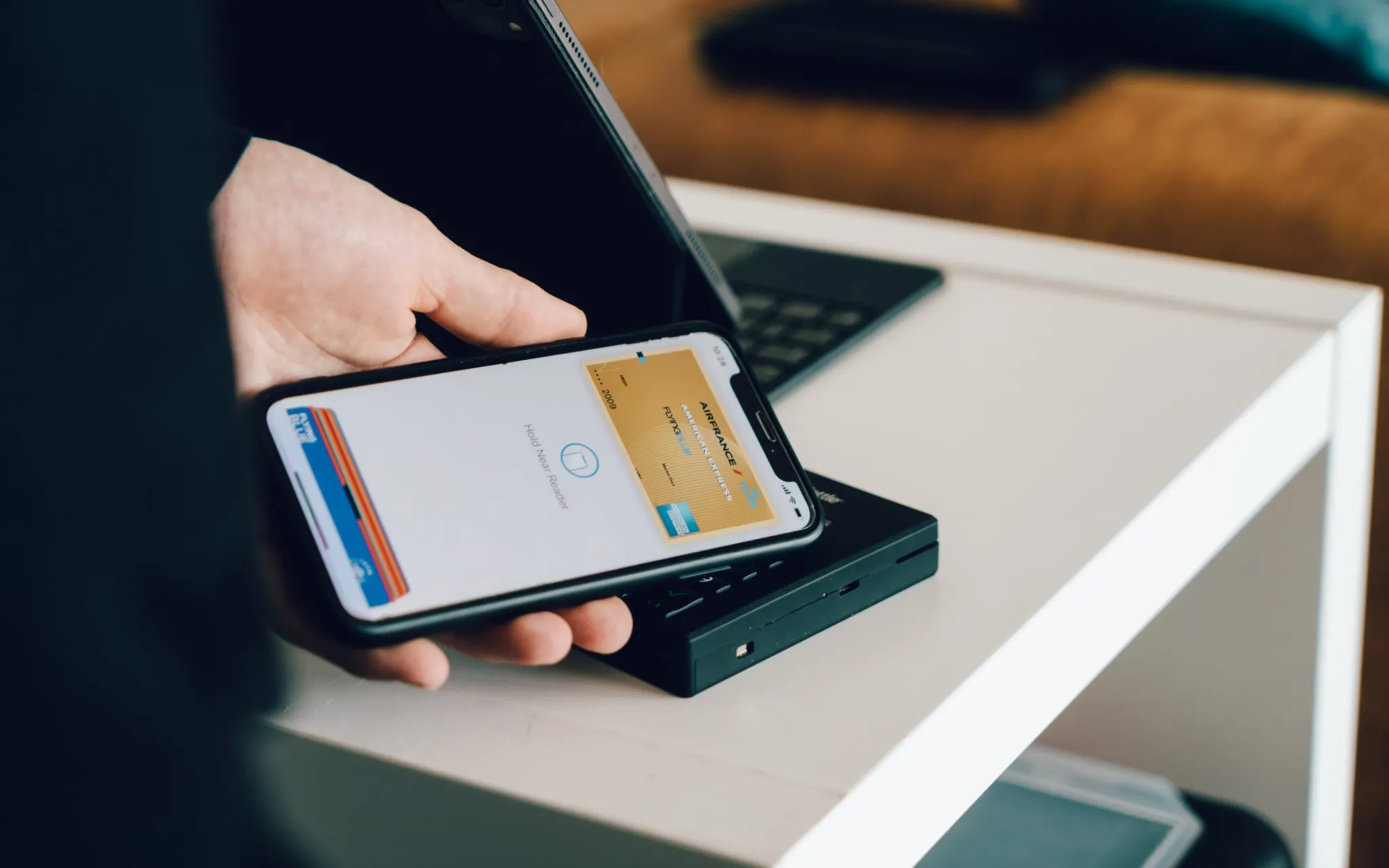 10 Best E-Wallets for Outdoor Sales in 2024: Top Products Reviewed