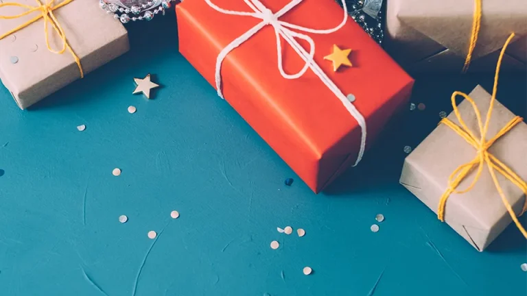 10 Best Last Minute Gifts for 2024 That Everyone Will Love