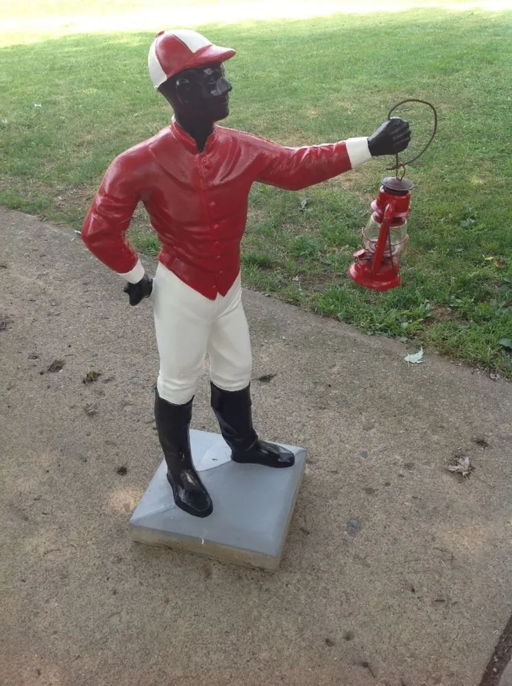 10 Best Lawn Jockeys for Your Garden in 2024: Top Picks Reviewed!