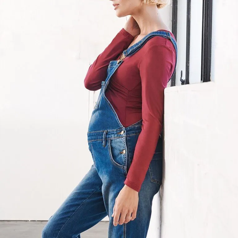 10 Best Maternity Clothes for 2024: Stylish and Comfortable Picks