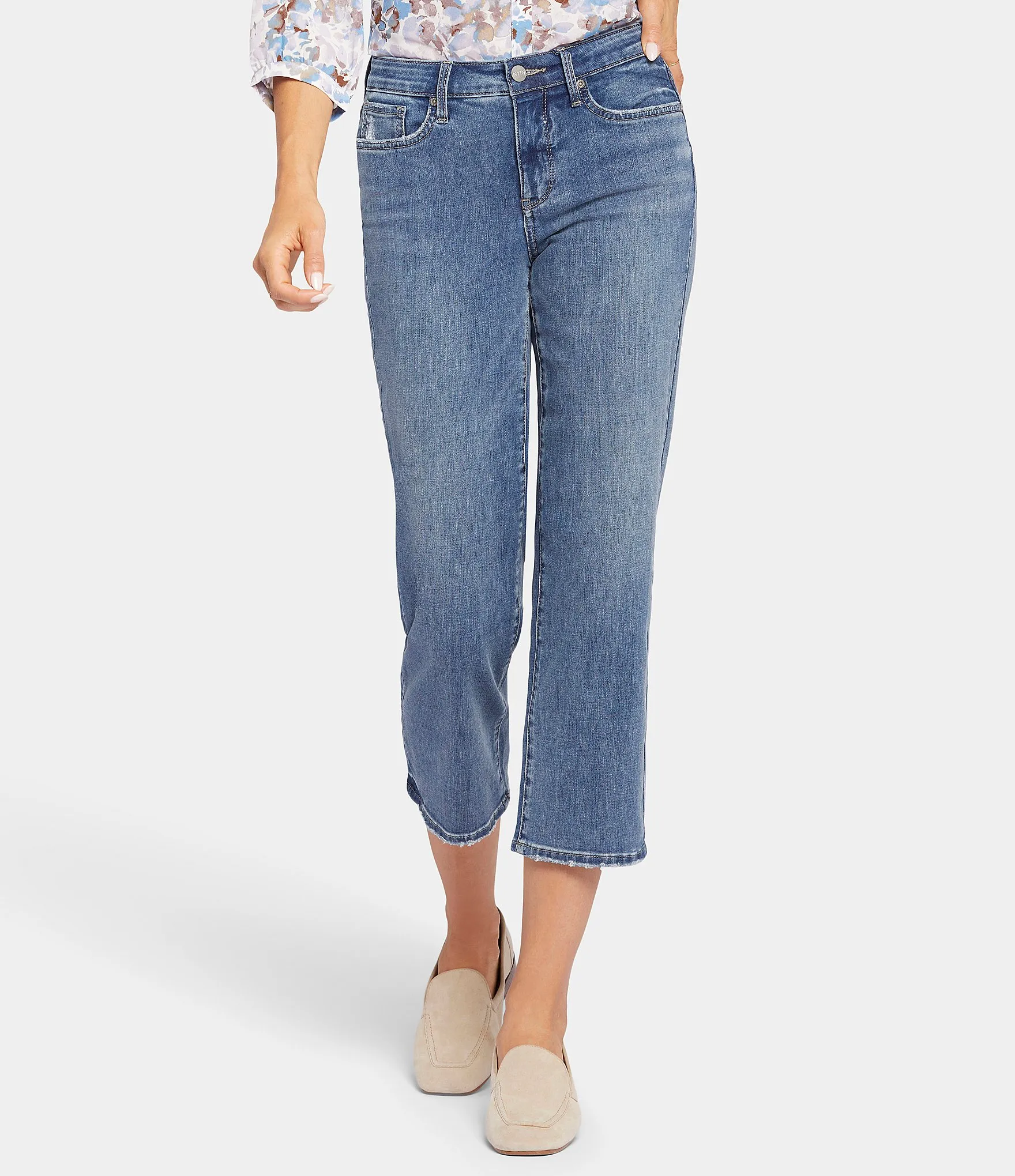 10 Best Women’s Jeans: Top Picks for Style and Comfort in 2024