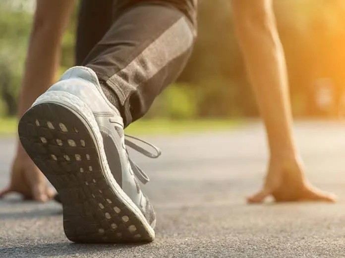 10 Best Running Shoes for Flat Feet: Top Picks for 2024