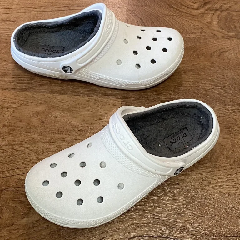 10 Best White Crocs for 2024: Top Picks for Comfort and Style