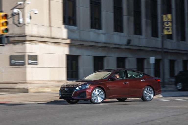 10 Best Nissan Maxima Models to Consider in 2024: A Comprehensive Guide