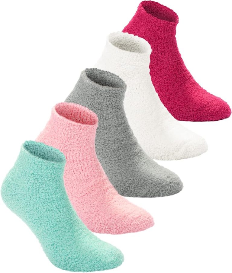 10 Best Fuzzy Socks to Keep You Cozy in 2024: Ultimate Comfort Guide