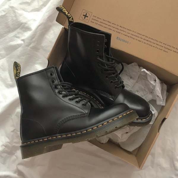 10 Best Doc Martens Boots to Buy in 2024: Top Picks for Style and Comfort