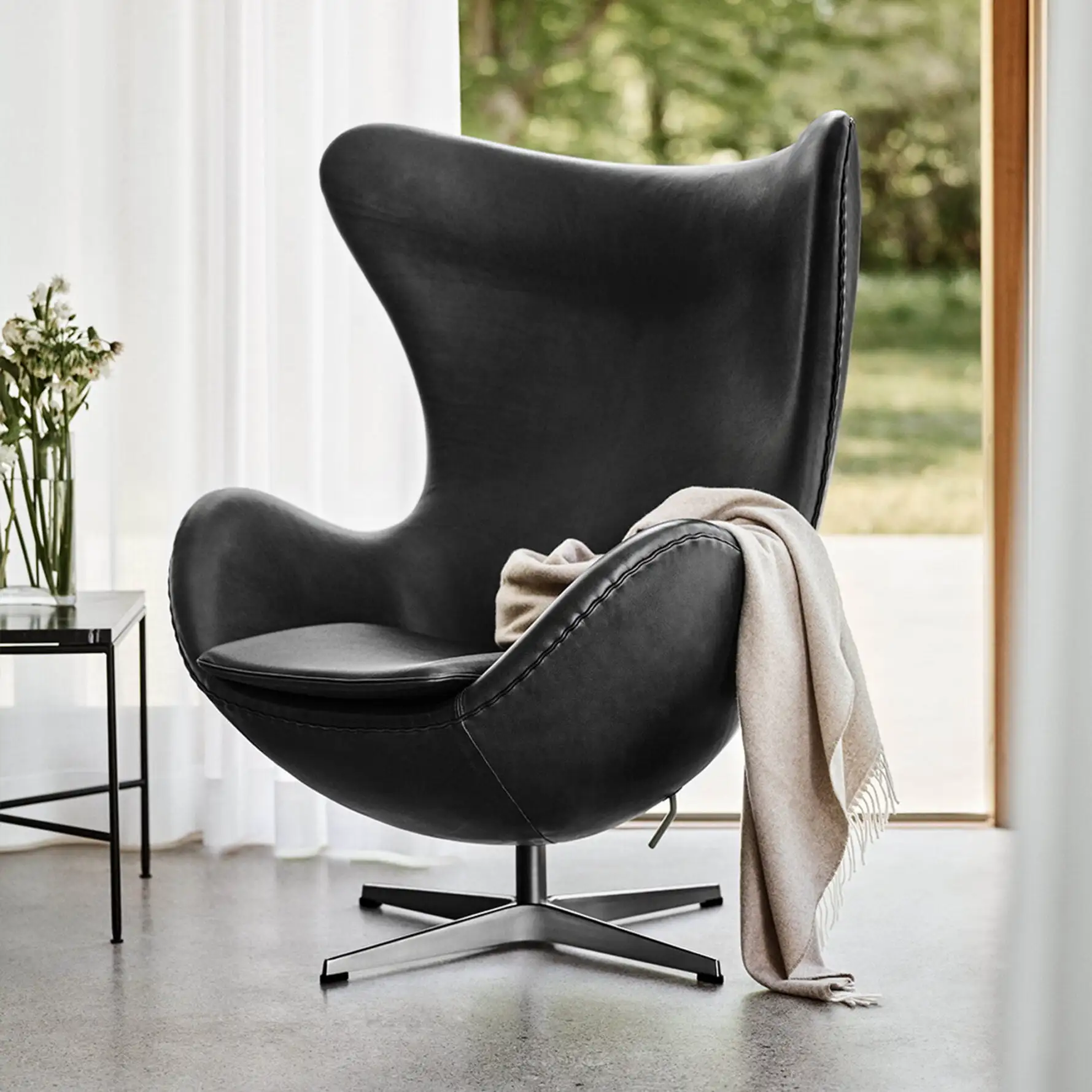 10 Best Egg Chairs: Top Picks for Comfort and Style in 2024