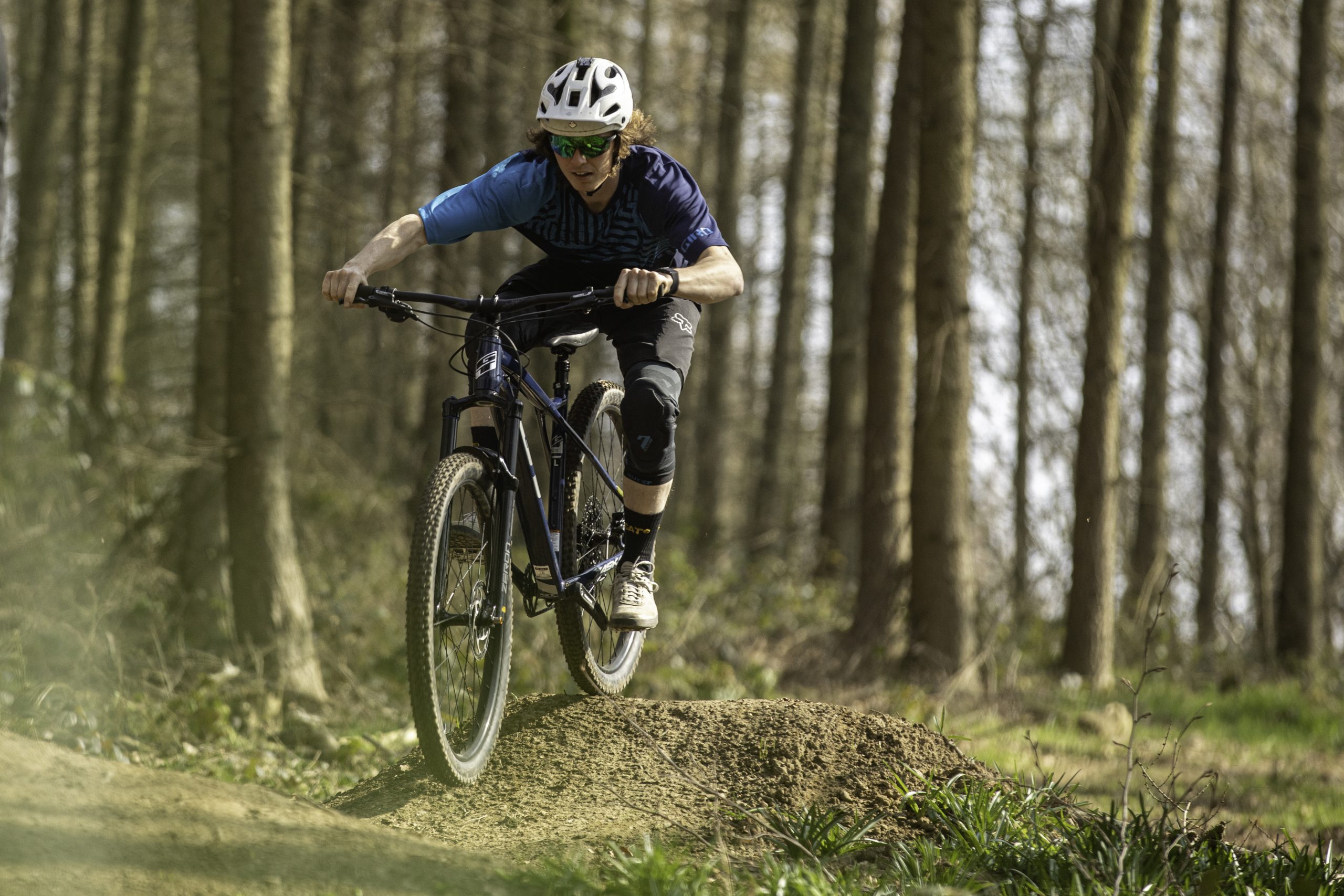 10 Best Bicycles for Men in 2024: Top Picks for Every Rider