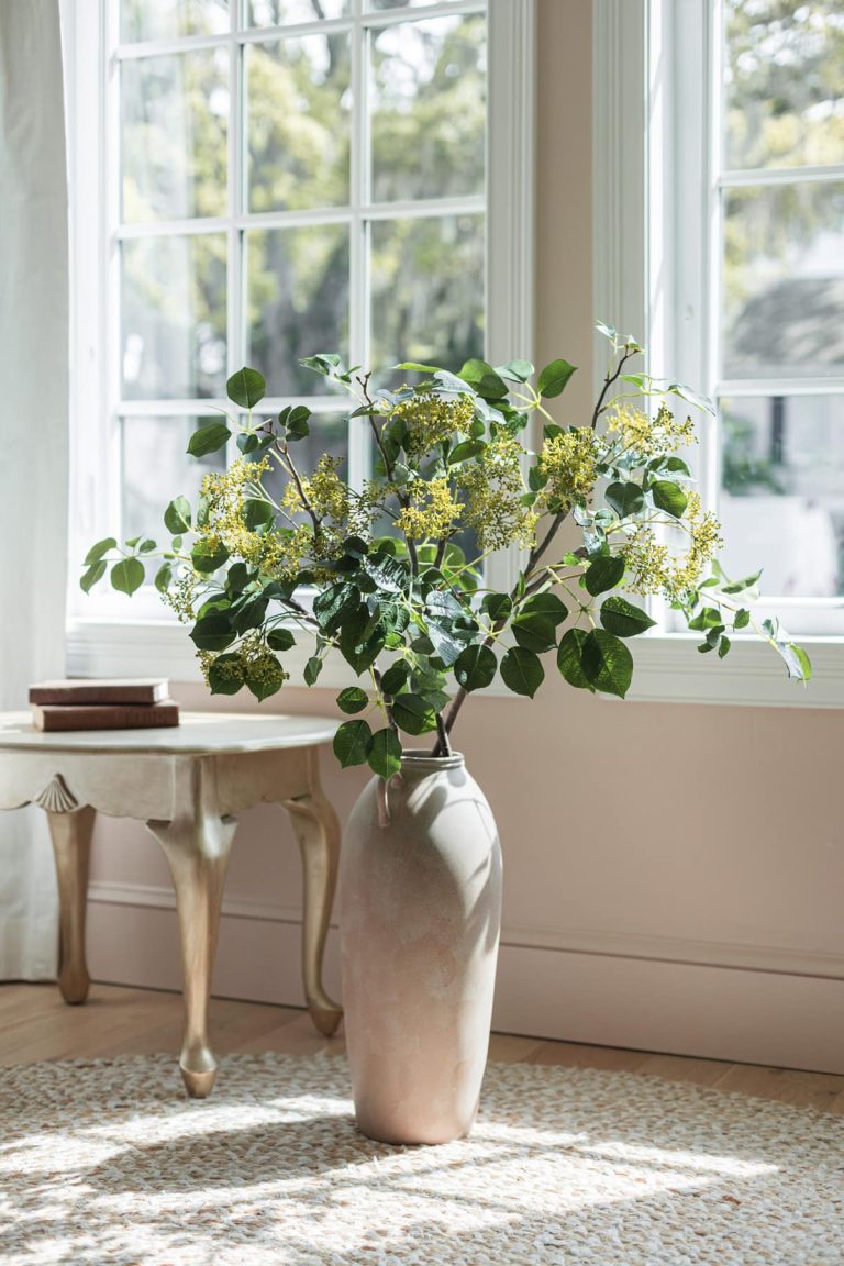 Best Faux Flowers: Top Picks for 2024’s Most Realistic Arrangements