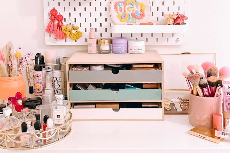 10 Best Makeup Organizers for 2024: Top Products to Keep You Stylish! 10 Best Makeup Organizers for 2024: Top Products to Keep You Stylish!