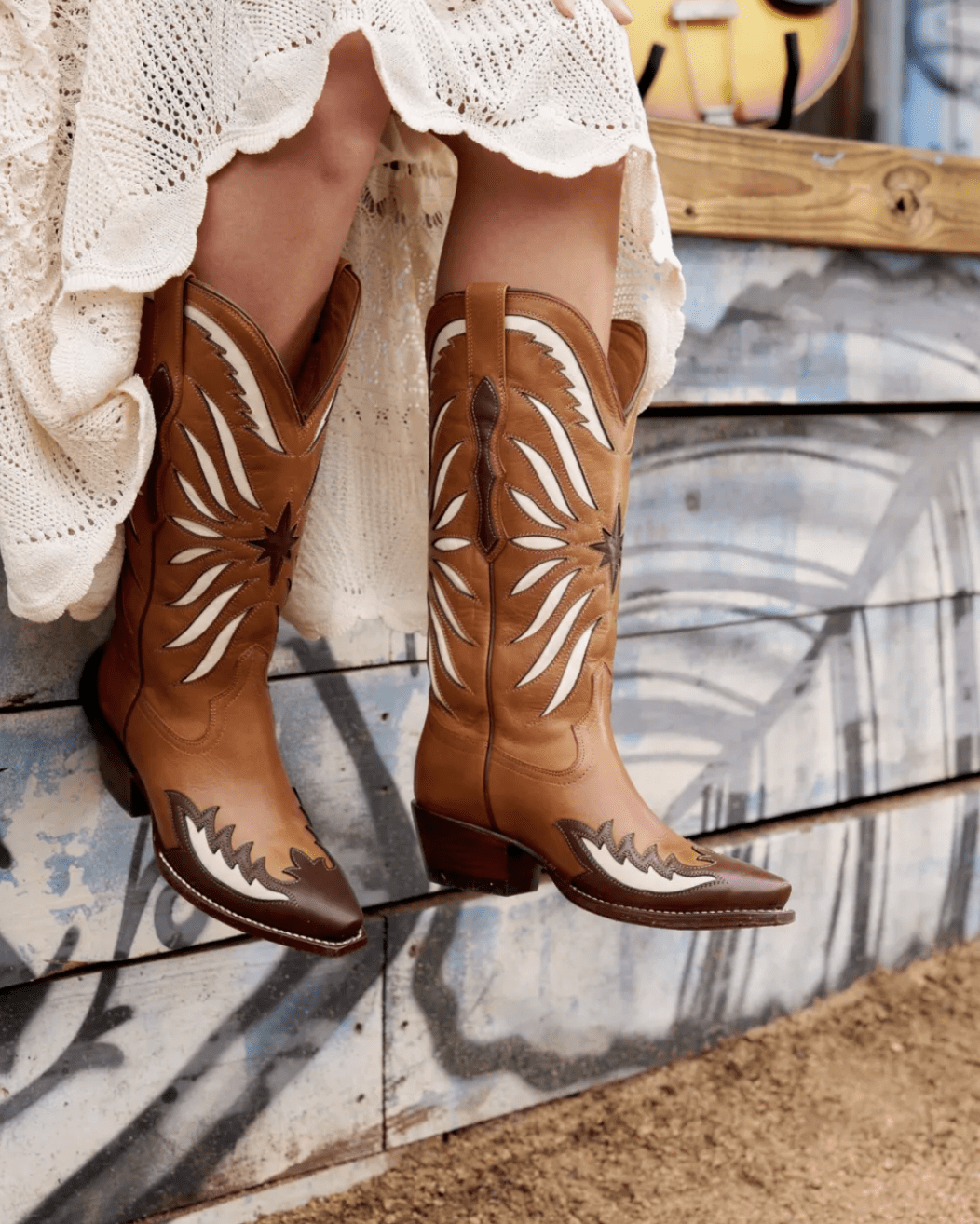 10 Best White Cowboy Boots: Top Picks for 2024’s Must-Have Footwear