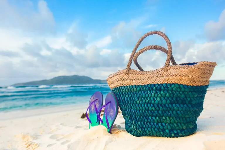 Best Beach Bag of 2024: Top Picks for Your Summer Adventures Best Beach Bag of 2024: Top Picks for Your Summer Adventures