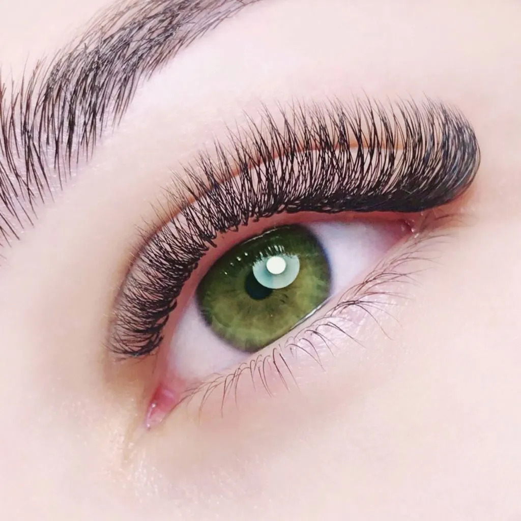 Best Eyelash Extensions Near Me: Top Picks for 2024 That Will Glam You Up
