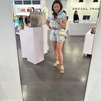 10 Best Marc Jacobs Outlet 10 Best Marc Jacobs Outlet