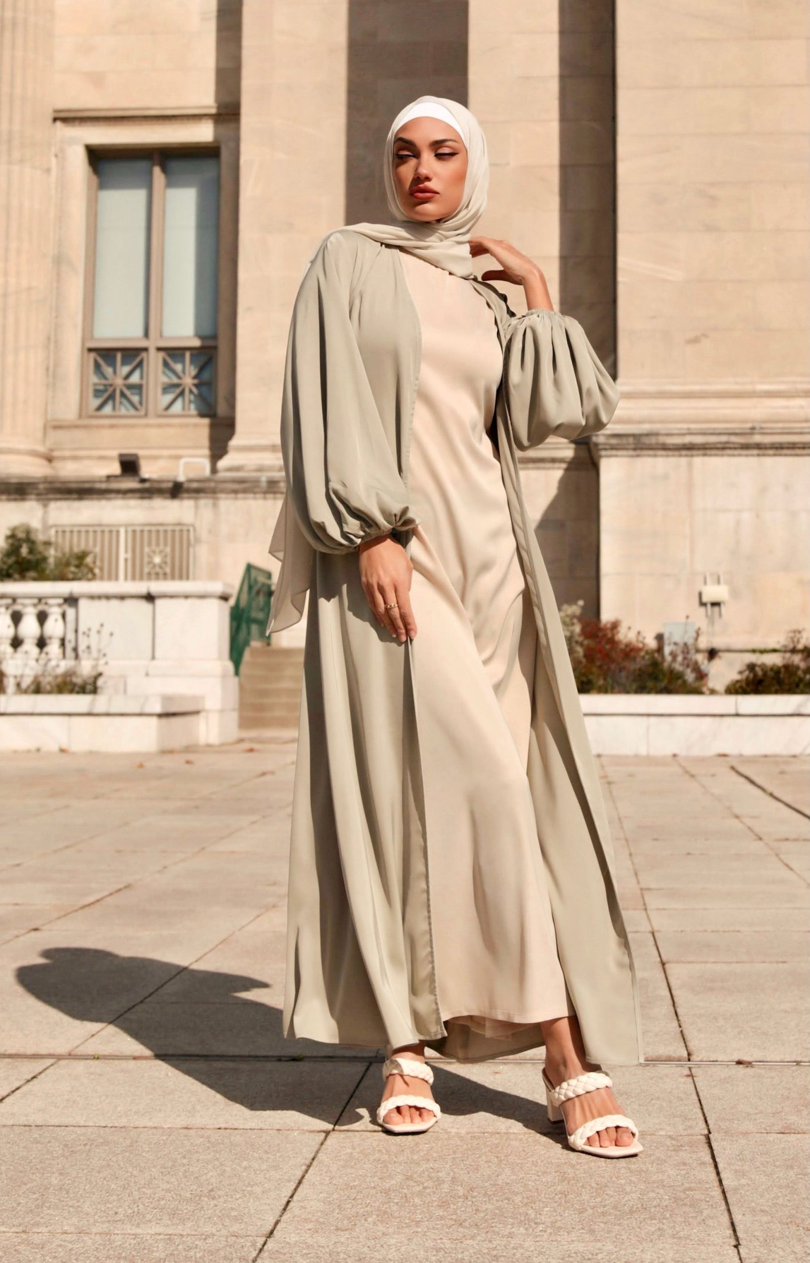 10 Best Abayas of 2024: Stylish and Elegant Options You Must Have 10 Best Abayas of 2024: Stylish and Elegant Options You Must Have
