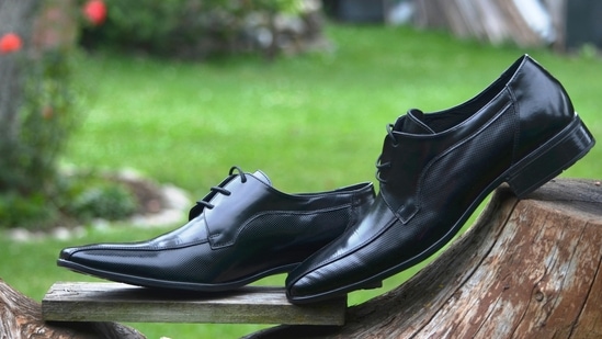 10 Best Sneakers for Men in 2024: Top Picks for Style and Comfort