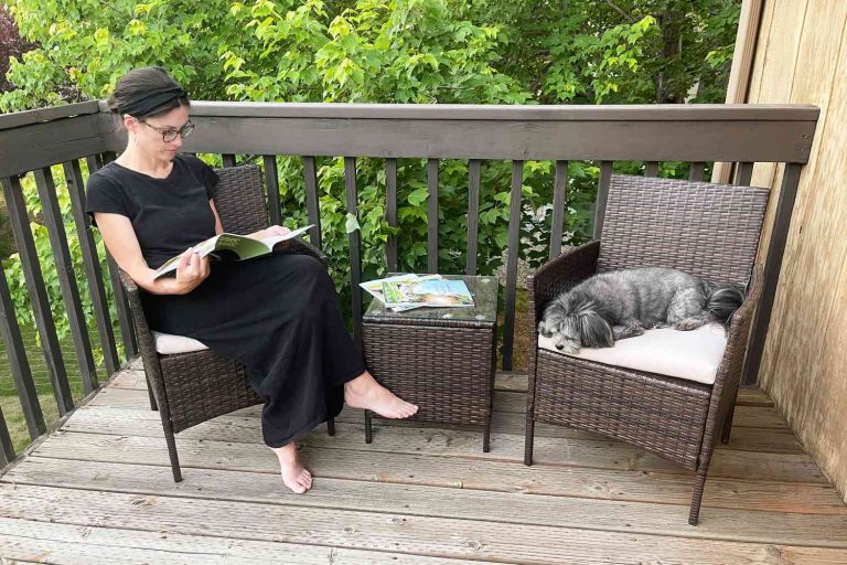 10 Best Small Table and Umbrella Combinations for 2024 10 Best Small Table and Umbrella Combinations for 2024