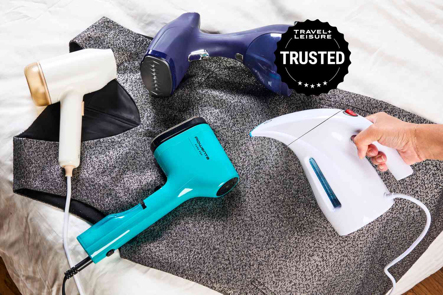 10 Best Travel Steamers for Clothes: Top Choices for 2024