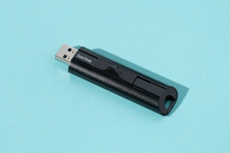 10 Best USB Flash Drives of 2024: Top Picks for Reliability and Speed