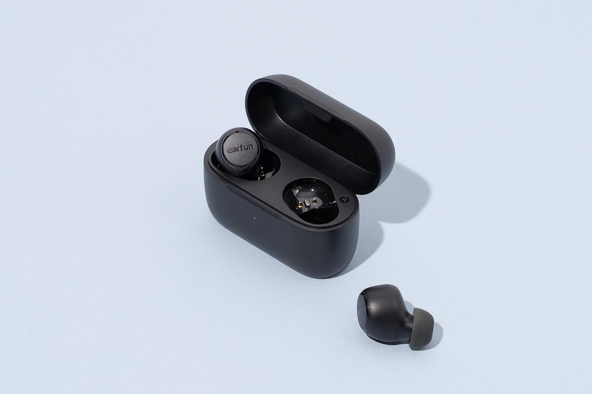 10 Best Wireless Earbuds Under 0 for 2024: Affordable Audio Excellence